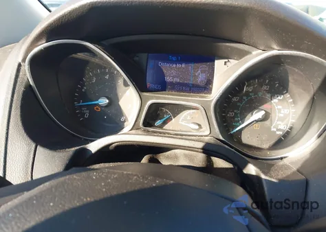 2013 Ford Focus Se z USA, uszkodzony, nr VIN 1FADP3K2XDL213612